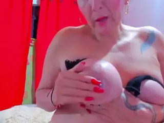 maturealicia's Live Sex Cam Show