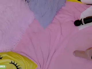 Nicole's Live Sex Cam Show