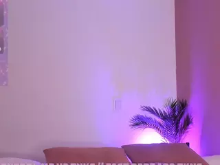 Powergirl Gwen's Live Sex Cam Show