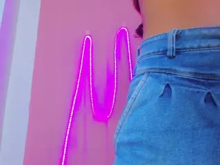 meganwhite3's Live Sex Cam Show