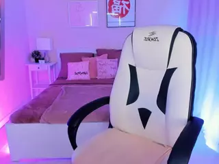 Helena Follow me's Live Sex Cam Show