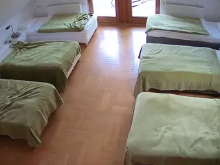 Julmodels Bedroom-D6's Live Sex Cam Show