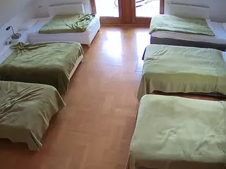 Julmodels Bedroom-D6's Live Sex Cam Show