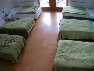 Julmodels Bedroom-D6's Live Sex Cam Show