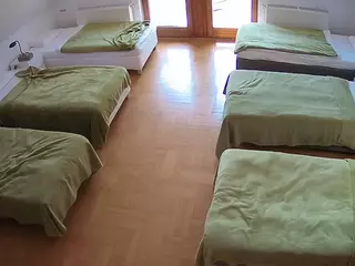 Julmodels Bedroom-D6's Live Sex Cam Show
