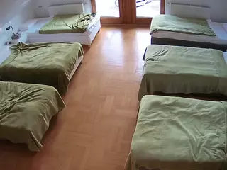 Julmodels Bedroom-D6's Live Sex Cam Show