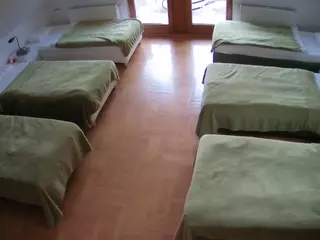 Julmodels Bedroom-D6's Live Sex Cam Show