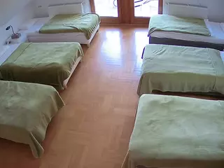 Julmodels Bedroom-D6's Live Sex Cam Show