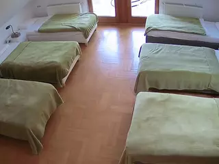 Julmodels Bedroom-D6's Live Sex Cam Show