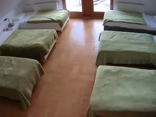 Julmodels Bedroom-D6's Live Sex Cam Show