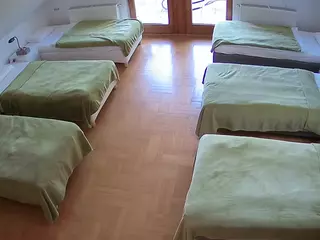 Julmodels Bedroom-D6's Live Sex Cam Show