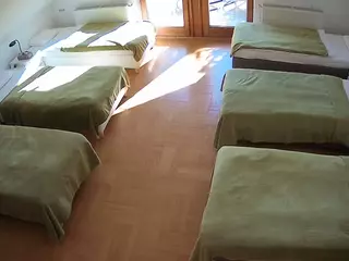 Julmodels Bedroom-D6's Live Sex Cam Show