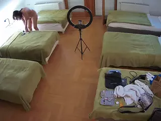 Julmodels Bedroom-D6's Live Sex Cam Show