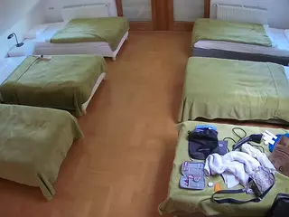 Julmodels Bedroom-D6's Live Sex Cam Show