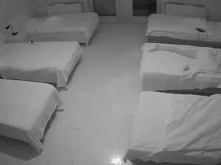 Julmodels Bedroom-D6's Live Sex Cam Show