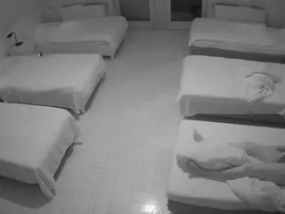 Julmodels Bedroom-D6's Live Sex Cam Show