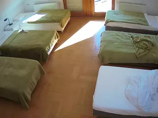 Julmodels Bedroom-D6's Live Sex Cam Show