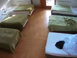 Julmodels Bedroom-D6's Live Sex Cam Show