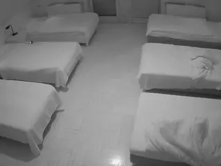 Julmodels Bedroom-D6's Live Sex Cam Show