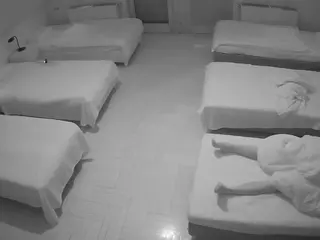 Julmodels Bedroom-D6's Live Sex Cam Show