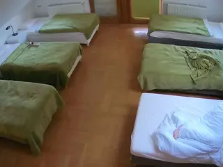 Julmodels Bedroom-D6's Live Sex Cam Show