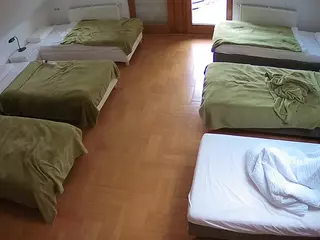 Julmodels Bedroom-D6's Live Sex Cam Show