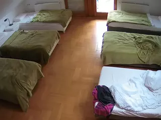 Julmodels Bedroom-D6's Live Sex Cam Show