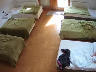 Julmodels Bedroom-D6's Live Sex Cam Show