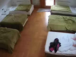 Julmodels Bedroom-D6's Live Sex Cam Show