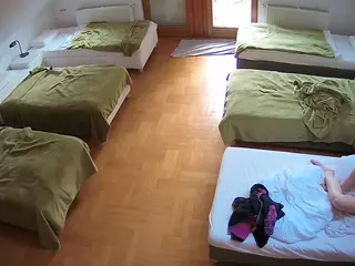 Julmodels Bedroom-D6's Live Sex Cam Show
