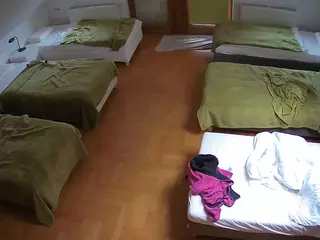 Julmodels Bedroom-D6's Live Sex Cam Show
