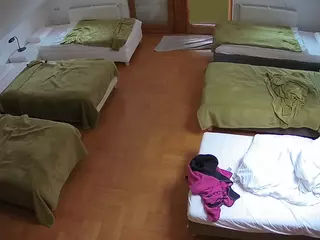 Julmodels Bedroom-D6's Live Sex Cam Show