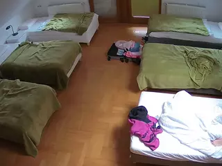 Julmodels Bedroom-D6's Live Sex Cam Show