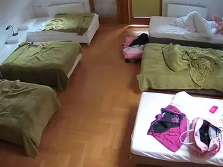 Julmodels Bedroom-D6's Live Sex Cam Show