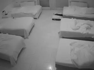 Julmodels Bedroom-D6's Live Sex Cam Show