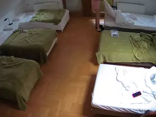 Julmodels Bedroom-D6's Live Sex Cam Show