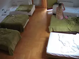 Julmodels Bedroom-D6's Live Sex Cam Show