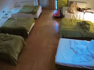 Julmodels Bedroom-D6's Live Sex Cam Show