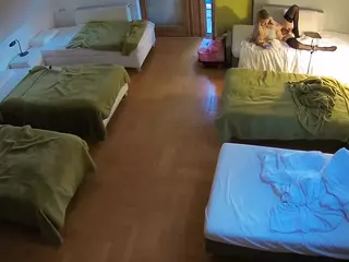 Julmodels Bedroom-D6's Live Sex Cam Show