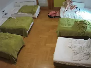Julmodels Bedroom-D6's Live Sex Cam Show