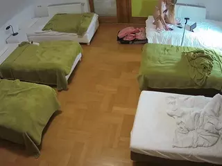 Julmodels Bedroom-D6's Live Sex Cam Show