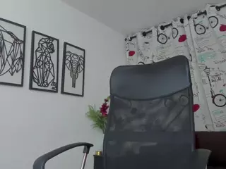 Fabiana BIG BOOBS's Live Sex Cam Show