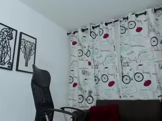 Fabiana BIG BOOBS's Live Sex Cam Show