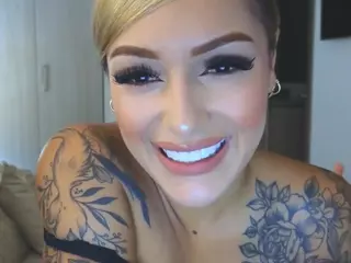 mia-hott's Live Sex Cam Show