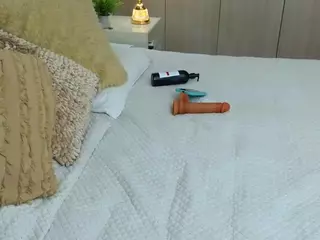 mia-hott's Live Sex Cam Show