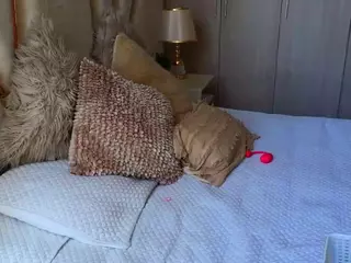 mia-hott's Live Sex Cam Show
