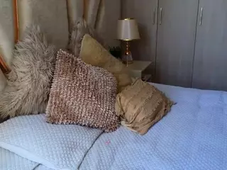 mia-hott's Live Sex Cam Show