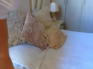 mia-hott's Live Sex Cam Show