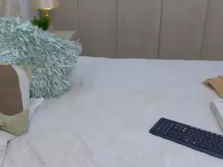 mia-hott's Live Sex Cam Show