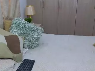 mia-hott's Live Sex Cam Show